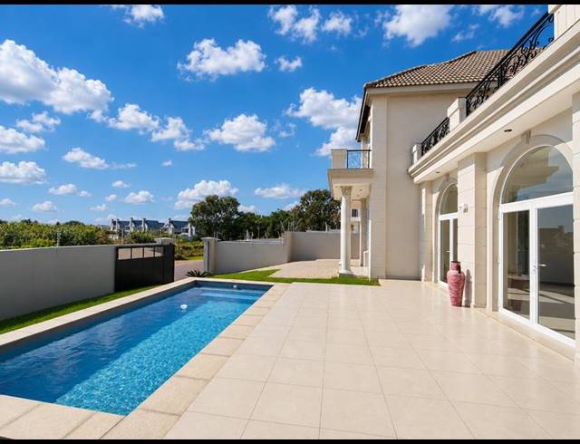 4 BEDROOM PROPERTY TO RENT IN WATERKLOOF HEIGHTS